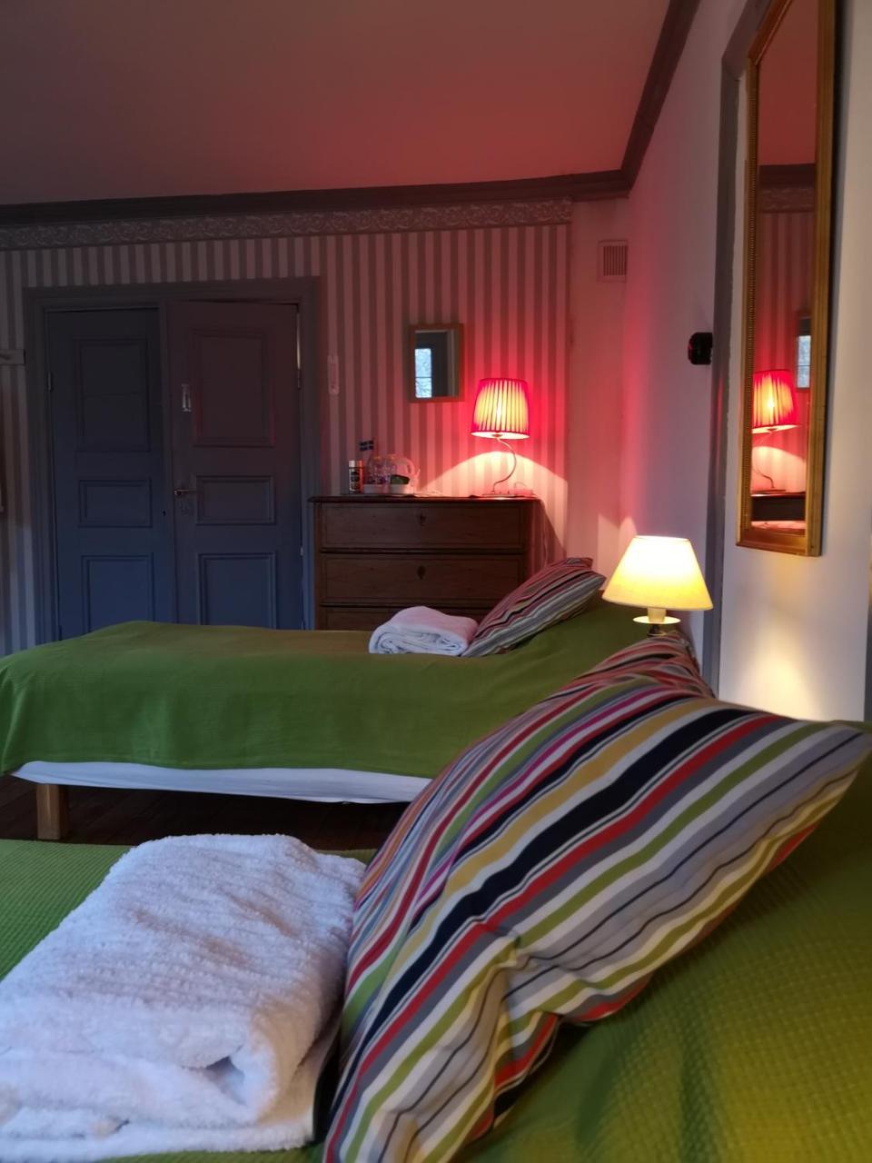 Stockholm B&B Cottage Nacka Esterno foto